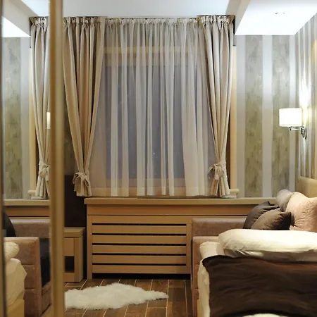 Mitra Angella Konaci Apartament *